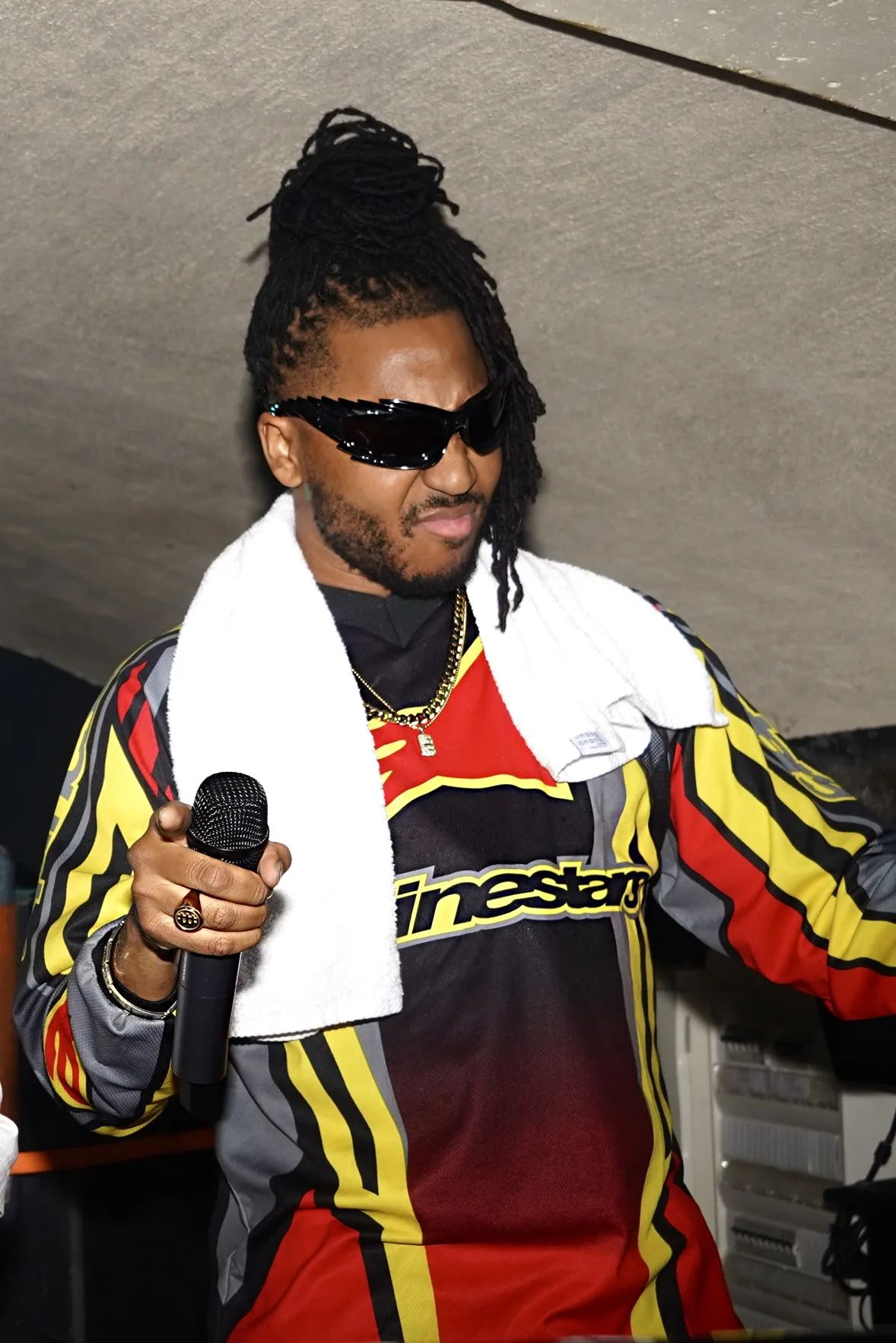 MC Flava au micro
